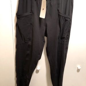 Fabletics Joggers